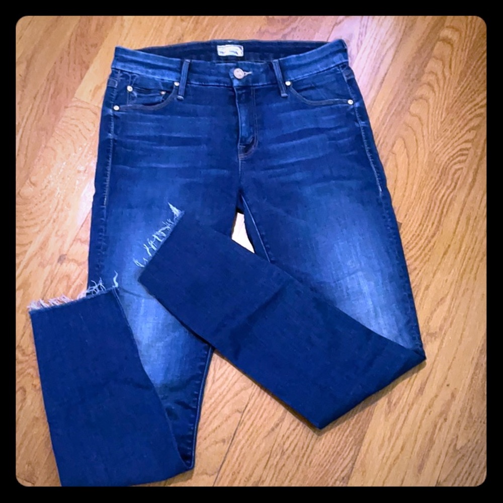 Such comfy and cute Mother Jeans
